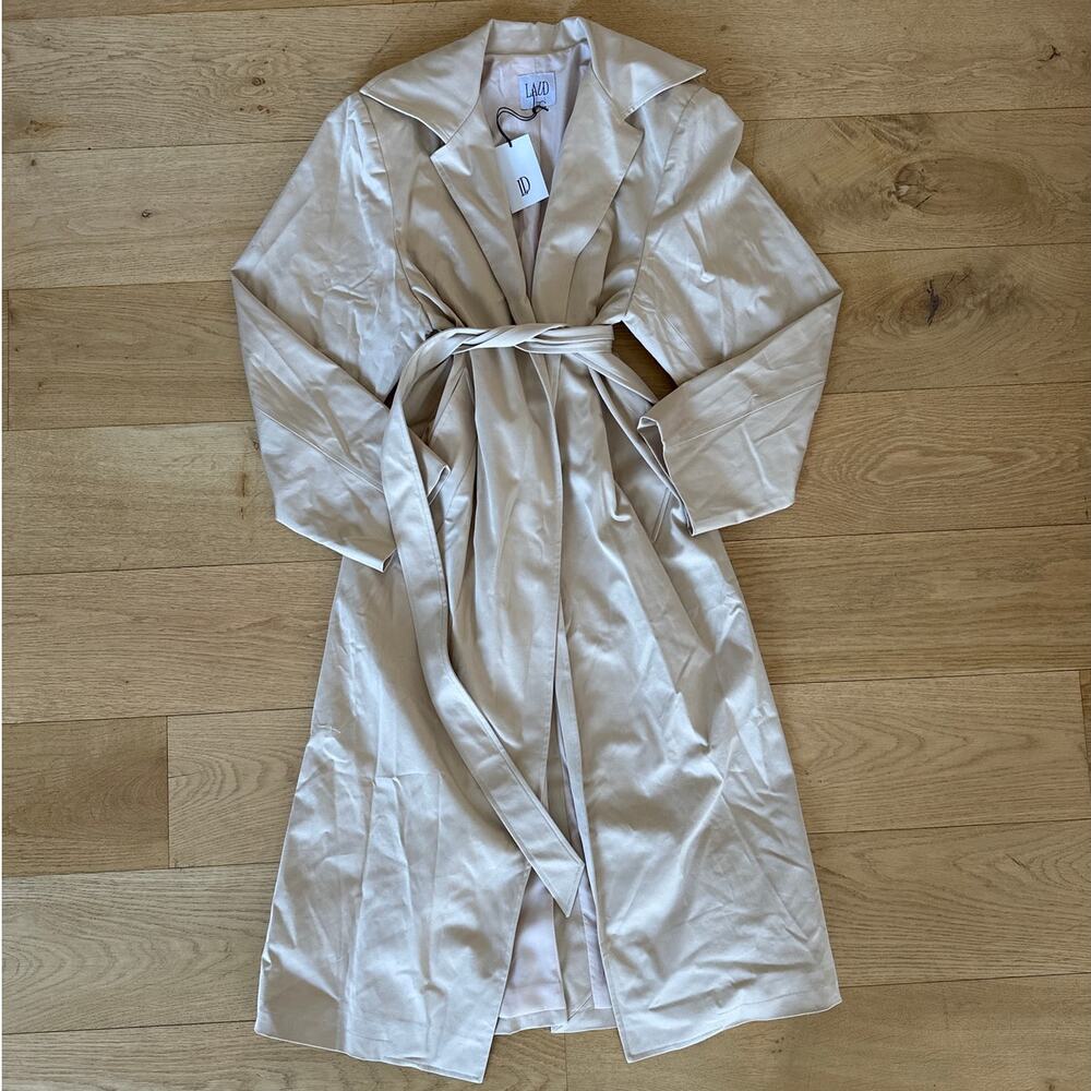 Laud - The Trench Coat Size S/M in Beige